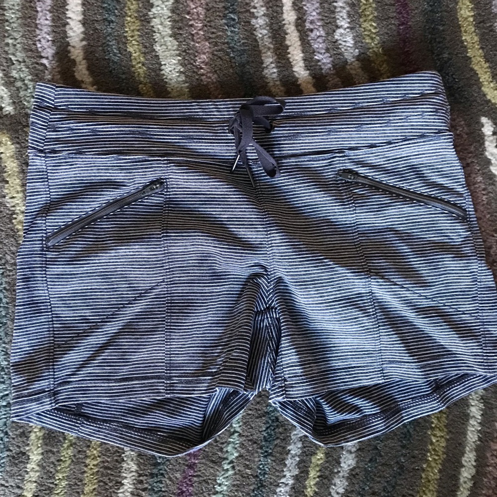 Athleta metro shorts striped